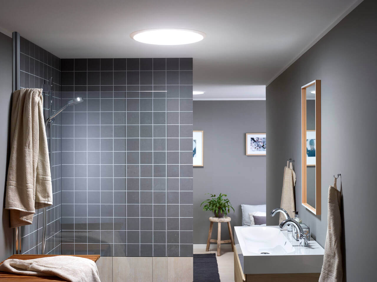 Bien ventiler une salle de bains sans fenêtre | Magazine VELUX